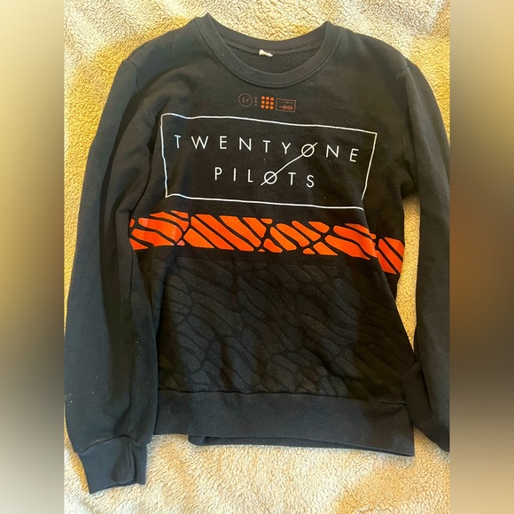 Twenty one pilots Blurryface Crewneck Pullover Sweater - Picture 1 of 4